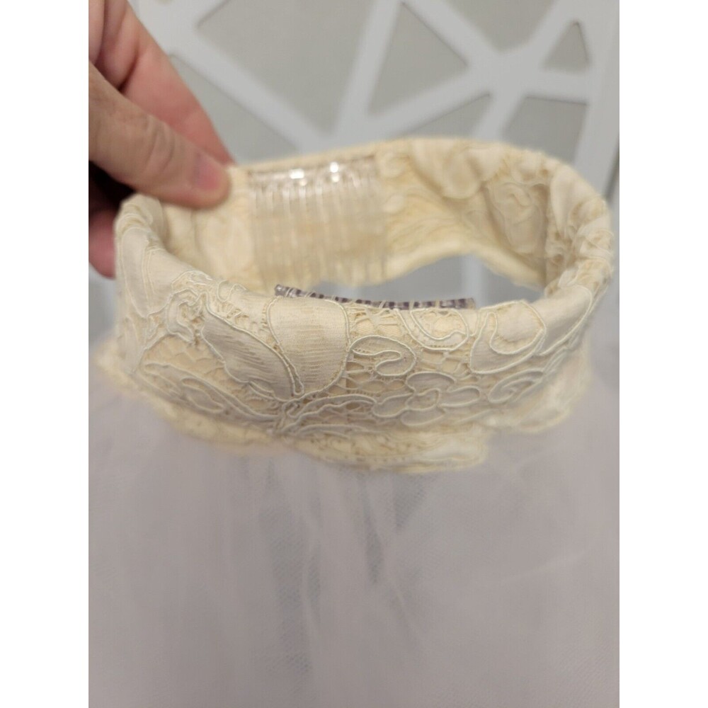 Handcrafted Vintage 70's Wedding Veil Women OS Ivory Hair Comb Attached 3 Layer